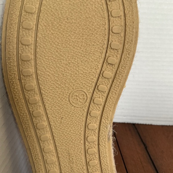 Verbenas Gaudi Pink Suede Peep Toe Espadrille Flats Made in Spain Womens  8.5 - Picture 7 of 8